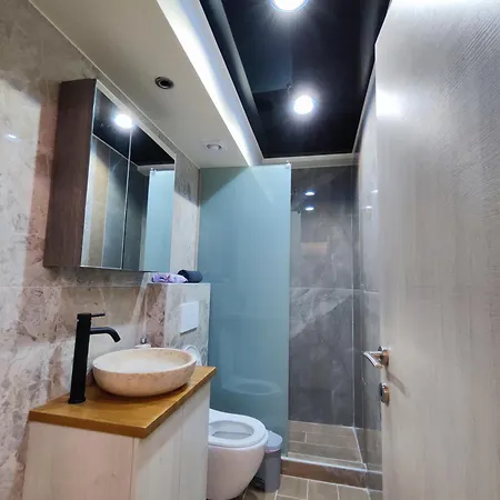 Jq Lux Ap Apartment