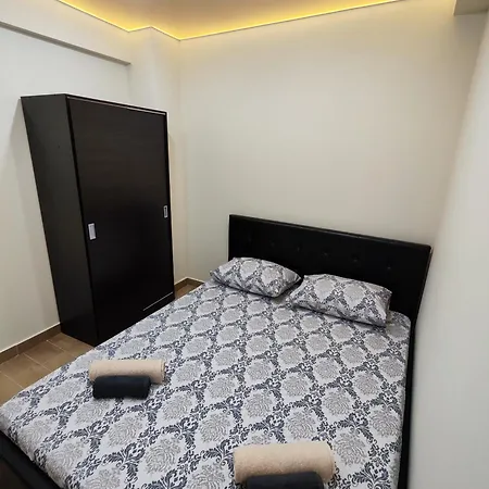 Jq Lux Ap Thessaloniki